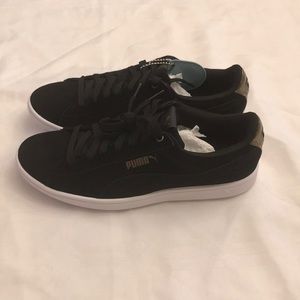 Brand new Puma women’s sneakers